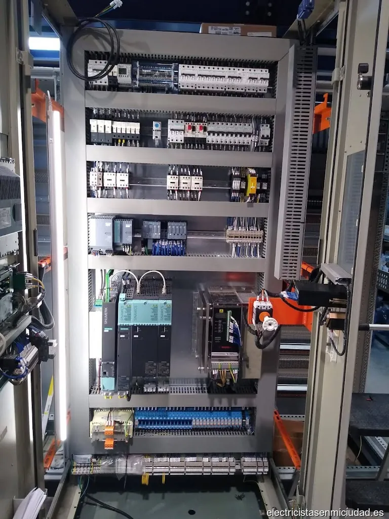 FEC - Instal·lacions Alpuente