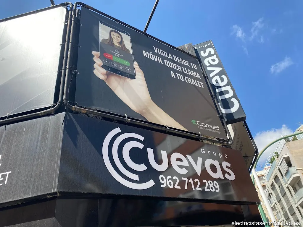 GRUPO CUEVAS - LLÌRIA (Valencia)