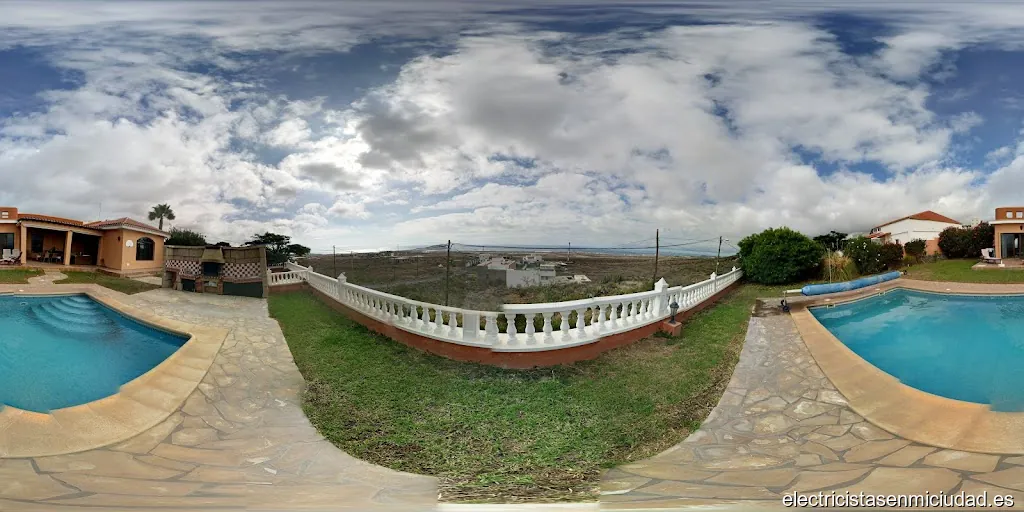 Montajes Electricos Atogo S.L.