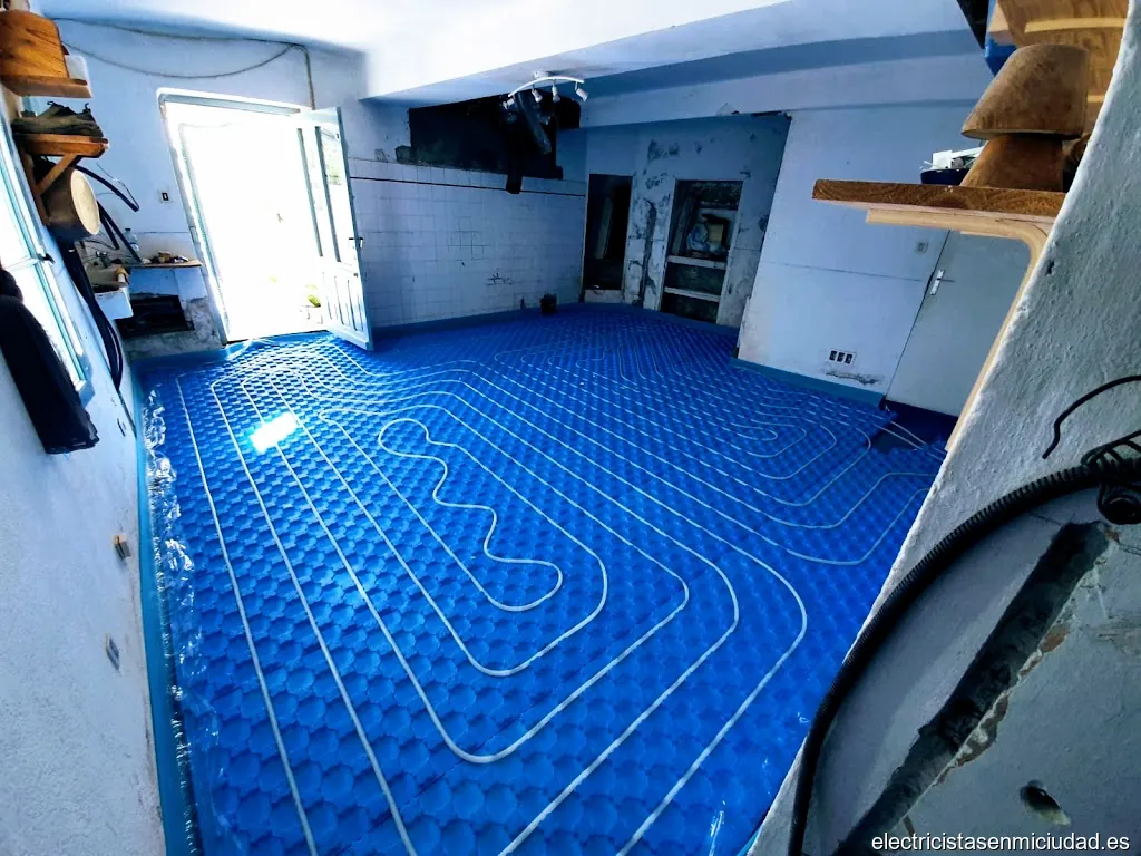 ⚡Instal Tomas 💧Lampisteria Electricidad Aire acondicionado