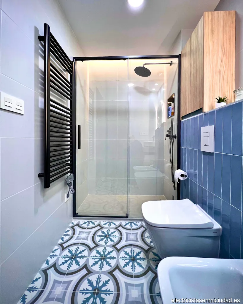 Confort Del Baño|HOME - 48 Años de Experiencia - Materiales, Proyectos y Reformas Integrales