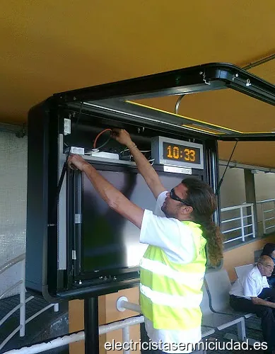 INTERFASE S.L.Instalaciones electricas,domotica,automatismo industrial,imagen y sonido Las Palmas