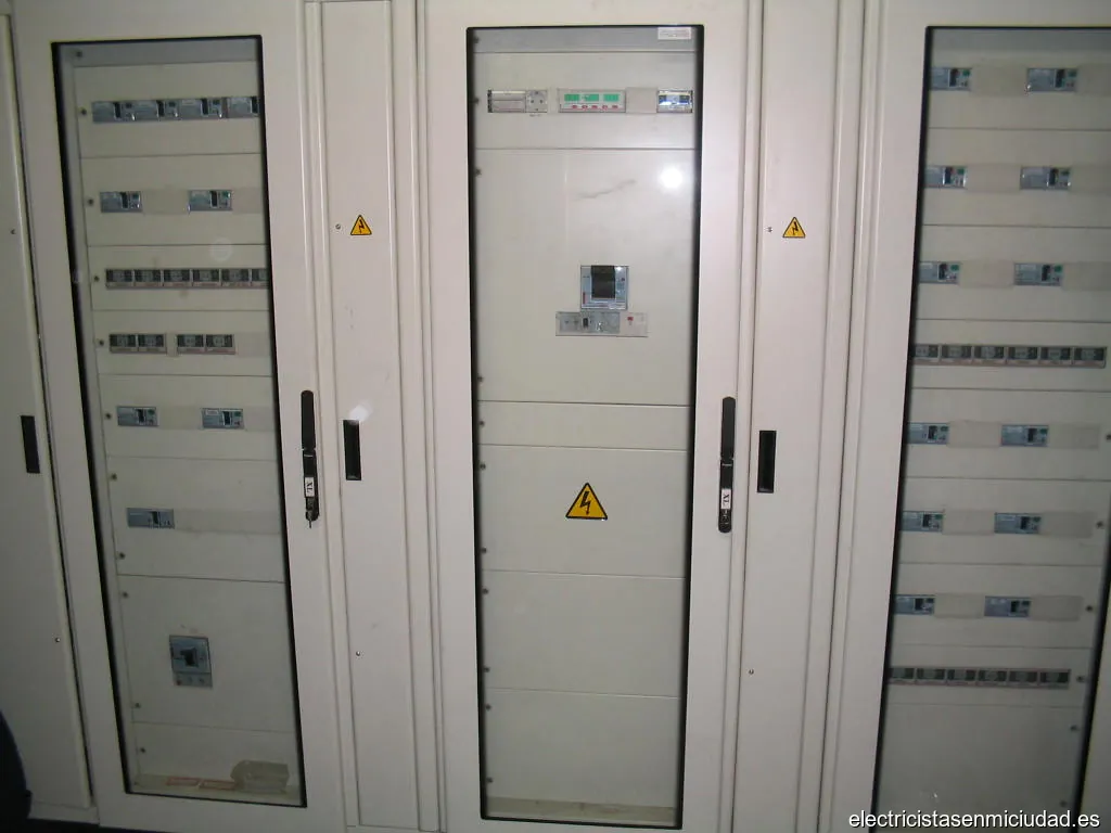 INSTALACIONES MANZANERA