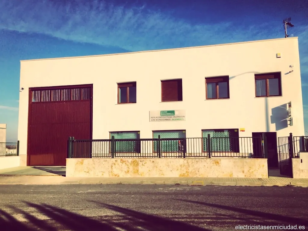 Instalaciones Moreno & González