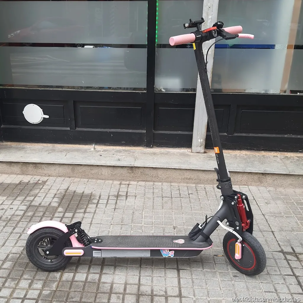 Eco Wheels Reus taller de reparación de patinetes eléctricos