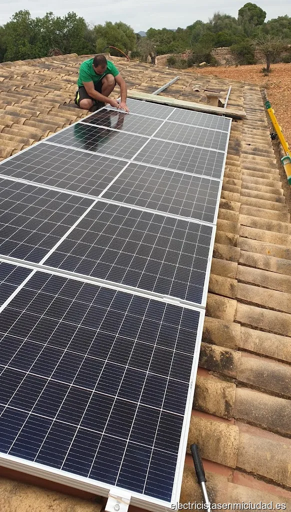 Franco Mojer Julia Instal·laciones i Serveis