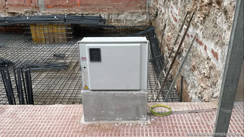 Electricidad e Instalaciones ibra s.l