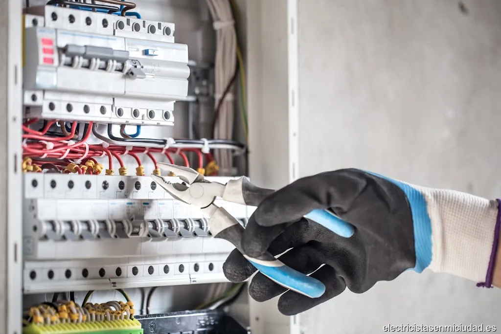 Instalaciones Eléctricas Fernando Casanova