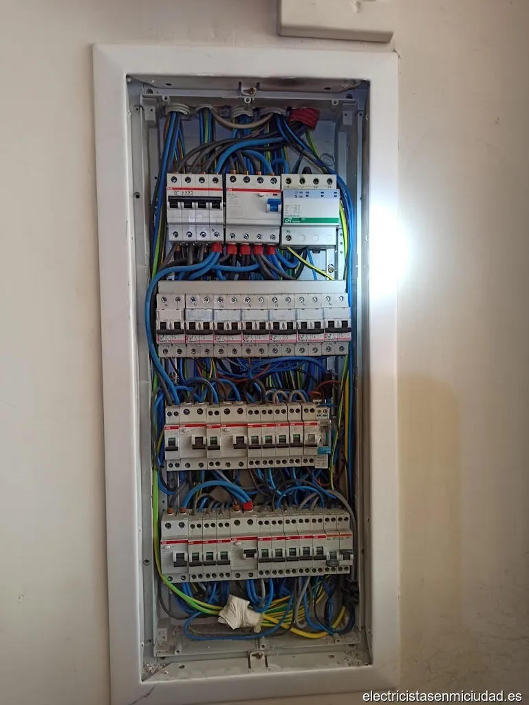 Electricistas Granada Barato