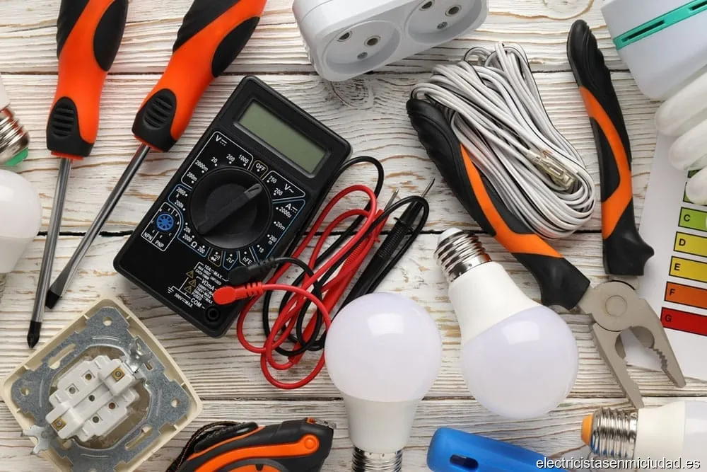 Hector Sinisterra - Electricista e Instalador