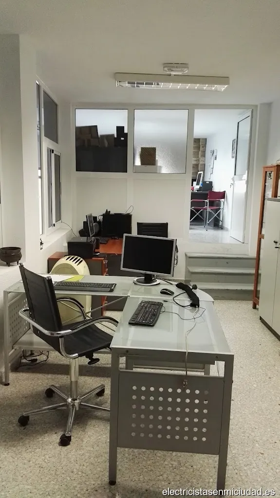 J C M Instalaciones Eléctricas