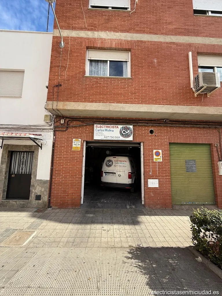 Electricista Carlos Molina