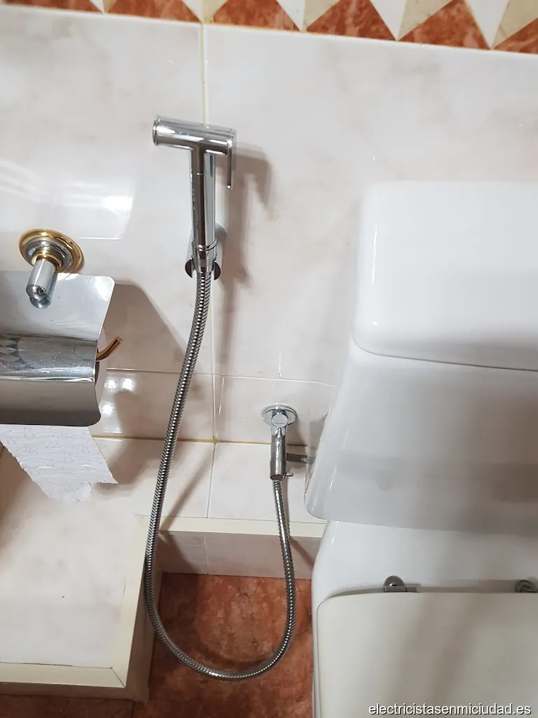 Fontanero, Electricista, aire acondicionado, calefacción Pelegero xtv