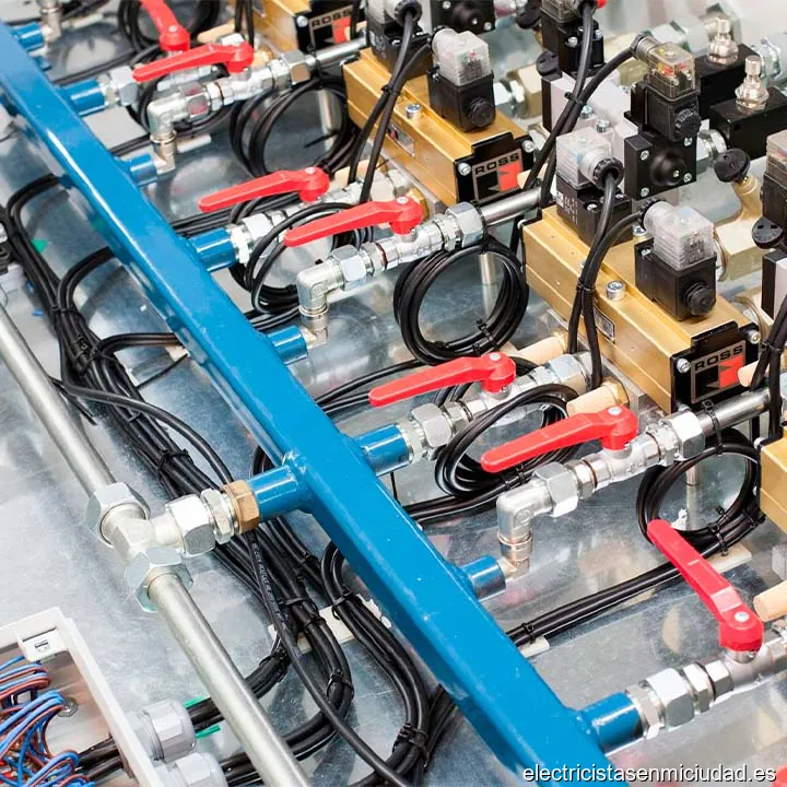 Electricidad Rojo López