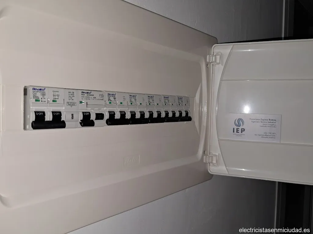 IEP Instalaciones Eléctricas y Proyectos