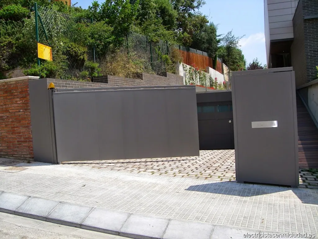 AUTOMATISMOS MARSAN, S.L. Reparación e instalación de Motores, Persianas y Puertas