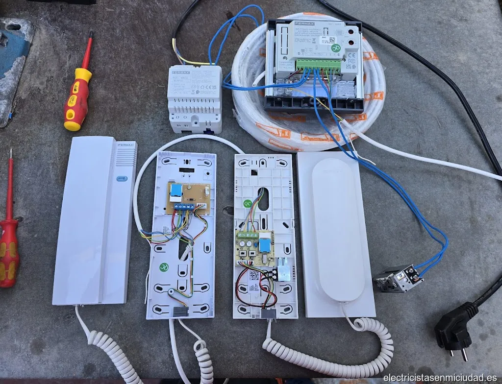 "SIRE"..Servicios de instalaciones y reparaciones eléctricas