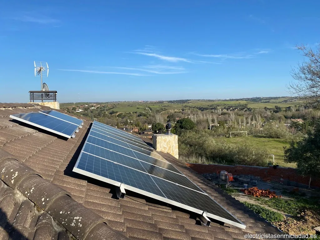 SIMEL - Sistemas de instalaciones y manejos eléctricos S.L.