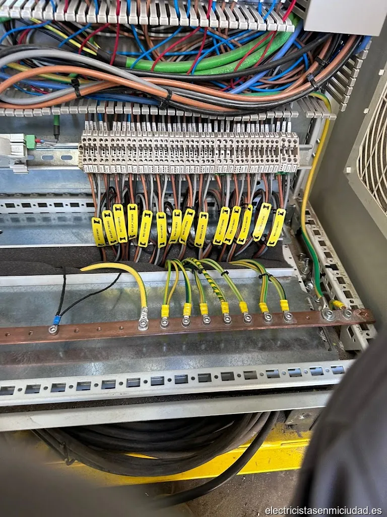 VOLTSUR - Electricista en Alcantarilla y Murcia