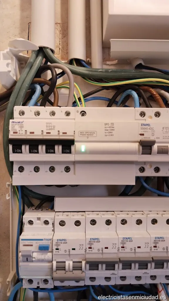 Voltaje Electricista & Fontaneria