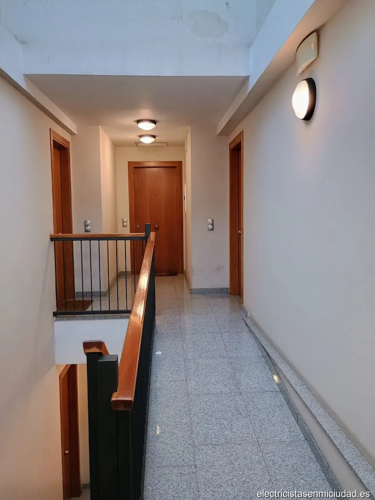 Jhon Fredy Instalaciones Eléctricas Y Reformas