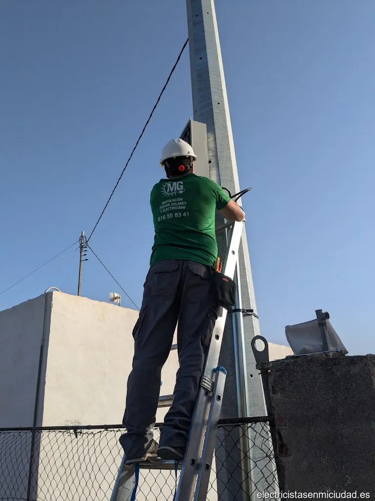 Instalaciones electricas Macia Gomez