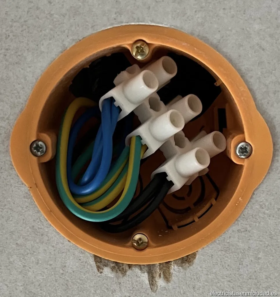 Instalaciones Eléctricas Manuel Andrés